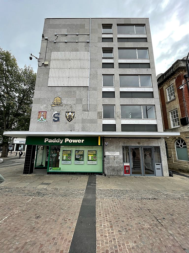 Waterloo House frontage to the square
